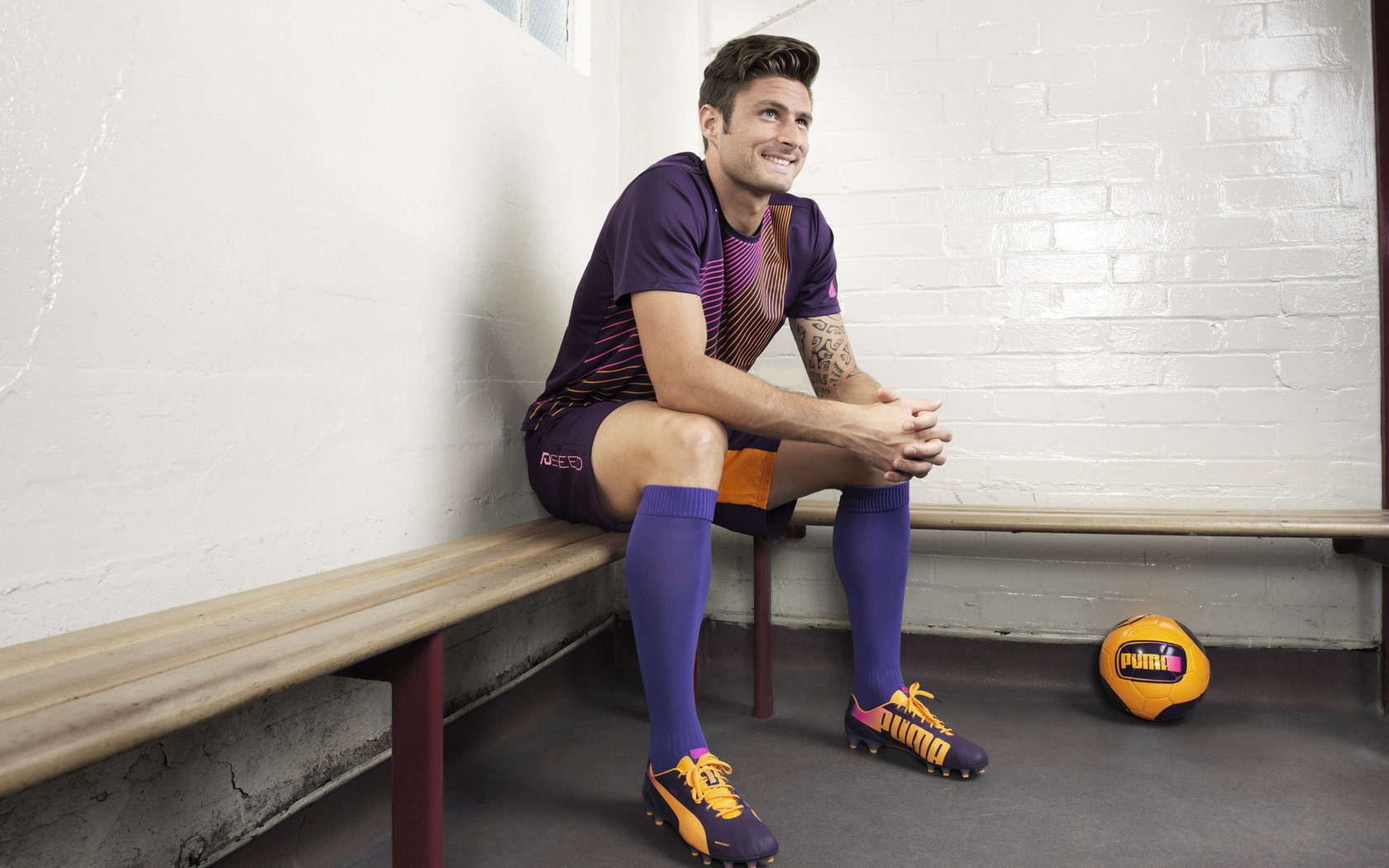 “英超争冠烽火燎原,胜负关系到最终排名”,英超实力分析